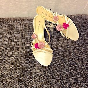 Nine & Co. 2” heel Slingback sandals